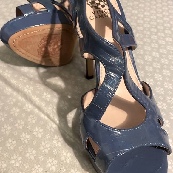 NWT Vince Camuto Strappy Heels - Picture 4 of 6